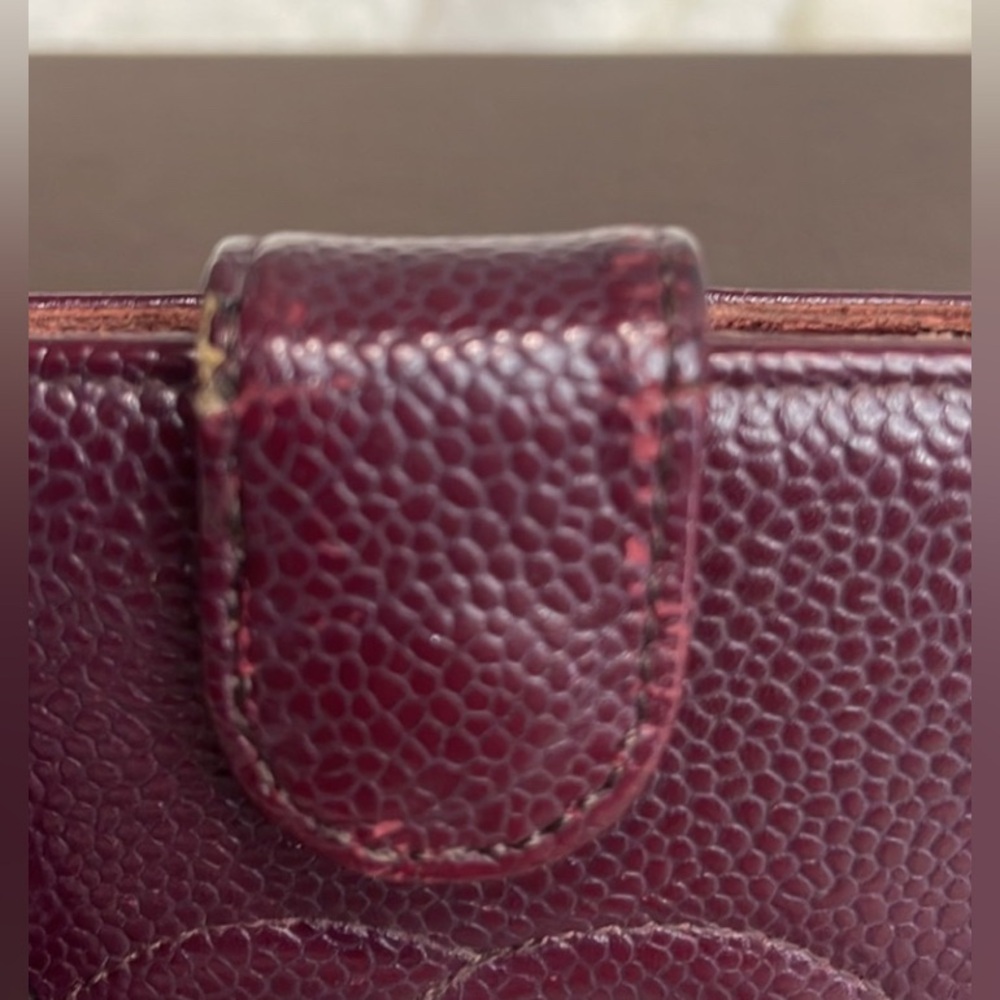 Chanel Raspberry Caviar long bifold wallet with front snap - Picture 15 of 15
